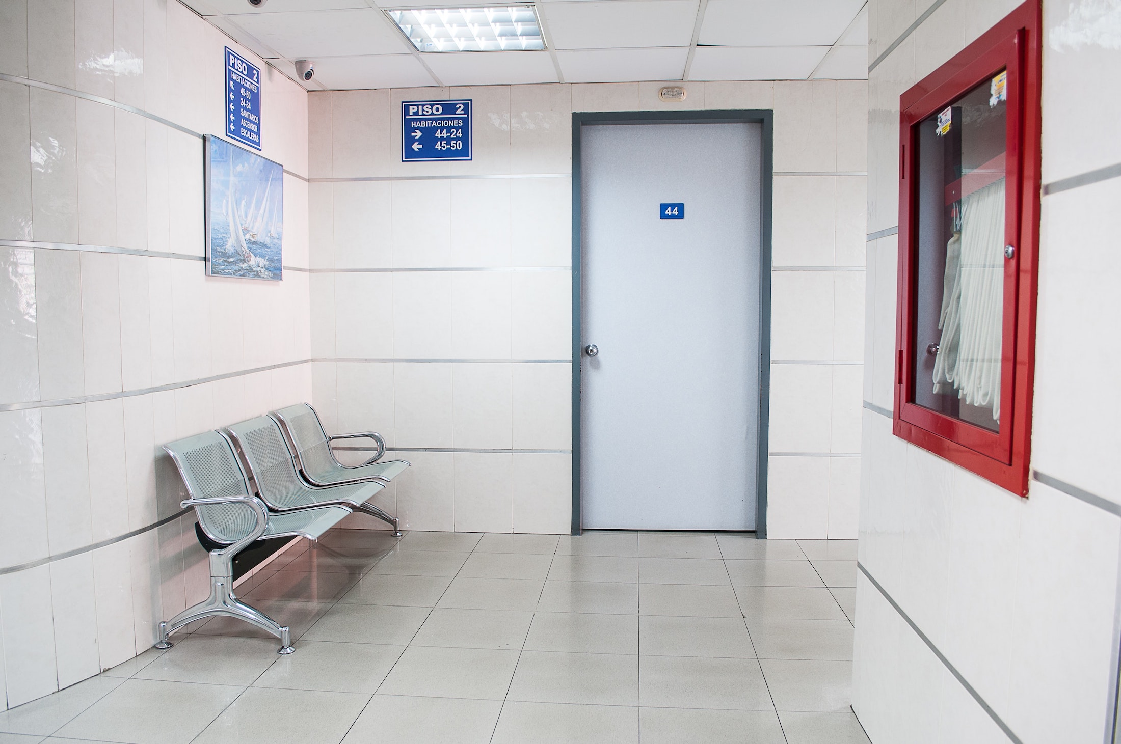 emergency room waiting room